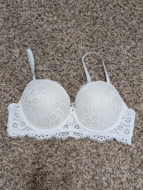 Laura Ashley white lace push-up bra